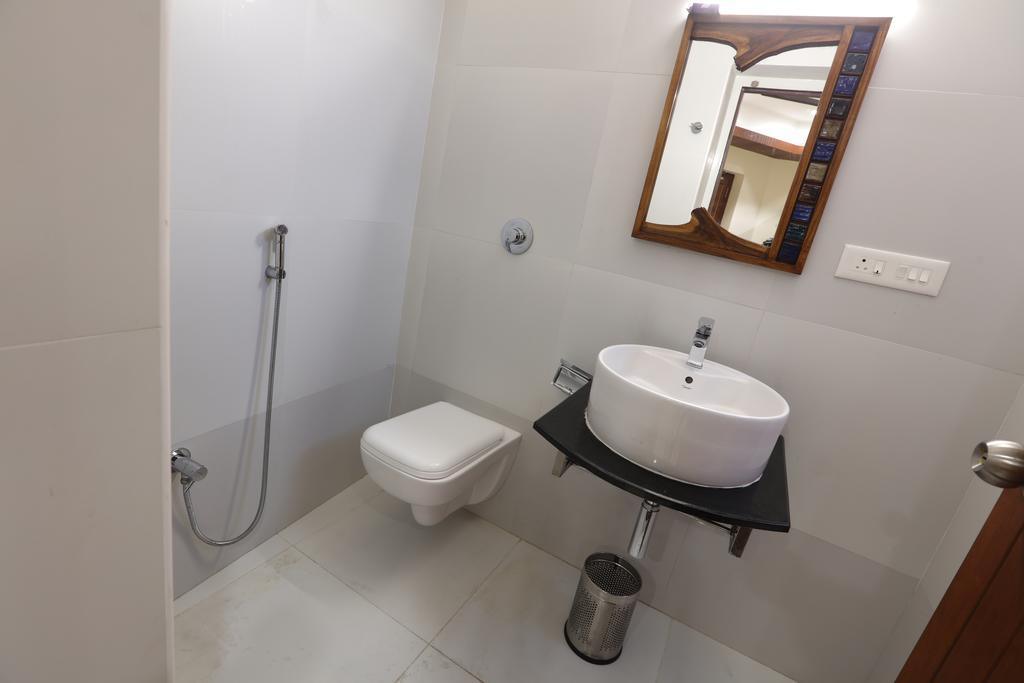 Hotel Raj Residency Puducherry Exterior foto
