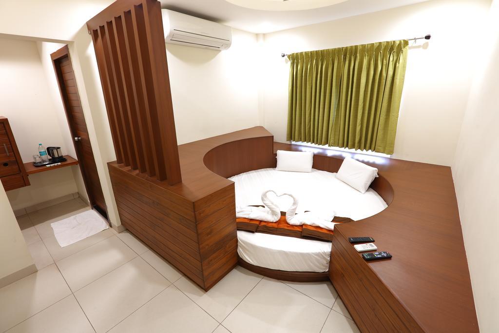 Hotel Raj Residency Puducherry Exterior foto