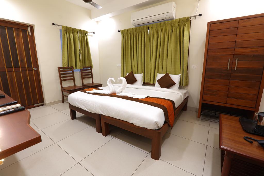 Hotel Raj Residency Puducherry Exterior foto