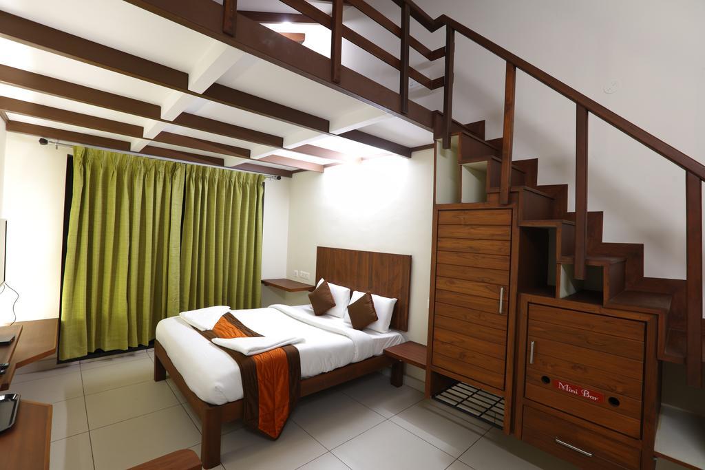 Hotel Raj Residency Puducherry Exterior foto